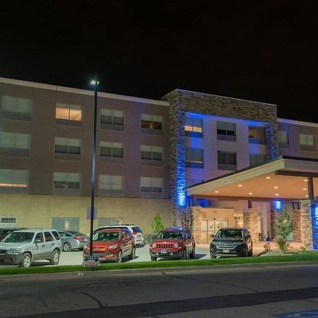 Holiday Inn Express & Suites Dayton North - Vandalia By Ihg Екстериор снимка