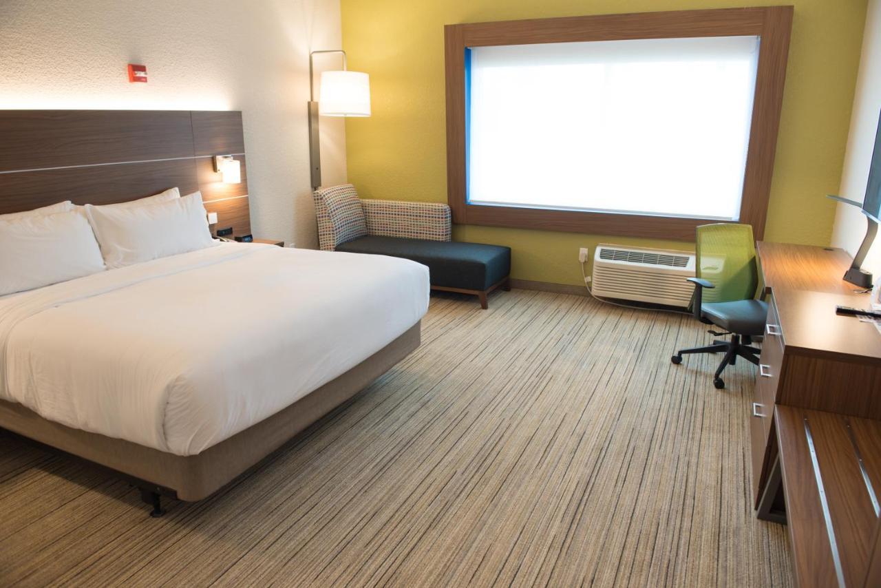Holiday Inn Express & Suites Dayton North - Vandalia By Ihg Екстериор снимка