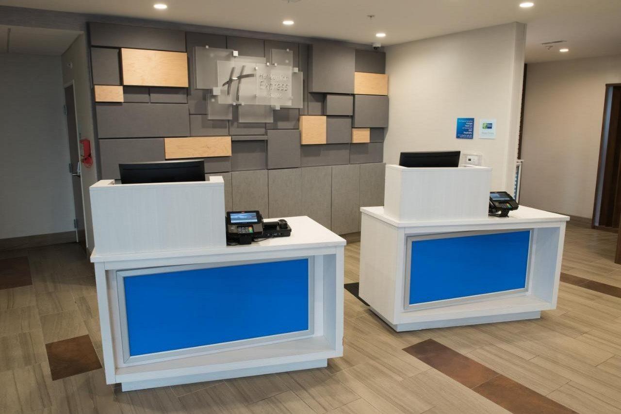 Holiday Inn Express & Suites Dayton North - Vandalia By Ihg Екстериор снимка
